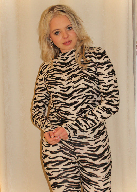 Dames Zebra Print Tops | Betty Top Zebra | Lots by Lott